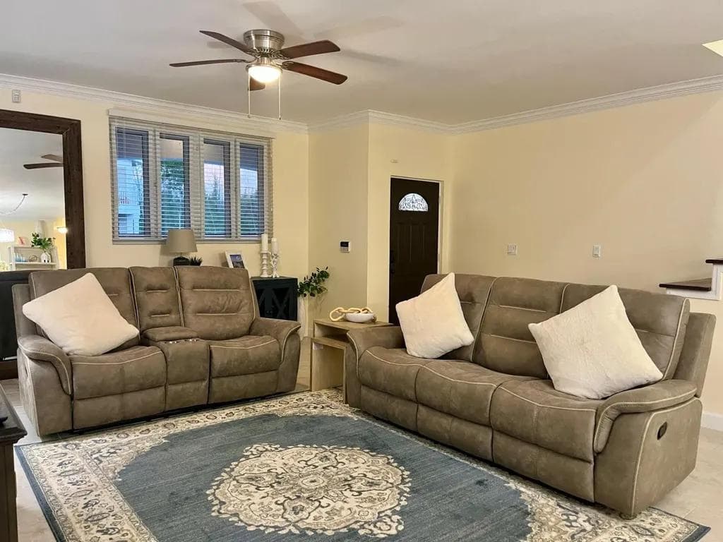 LeVille Town Home — 7