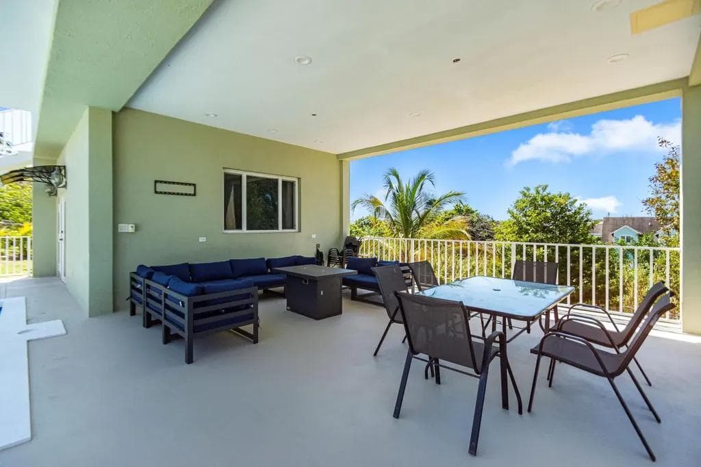 Concrete contractors in The Bahamas — poured foundation and structure on a Nassau build by Taurus