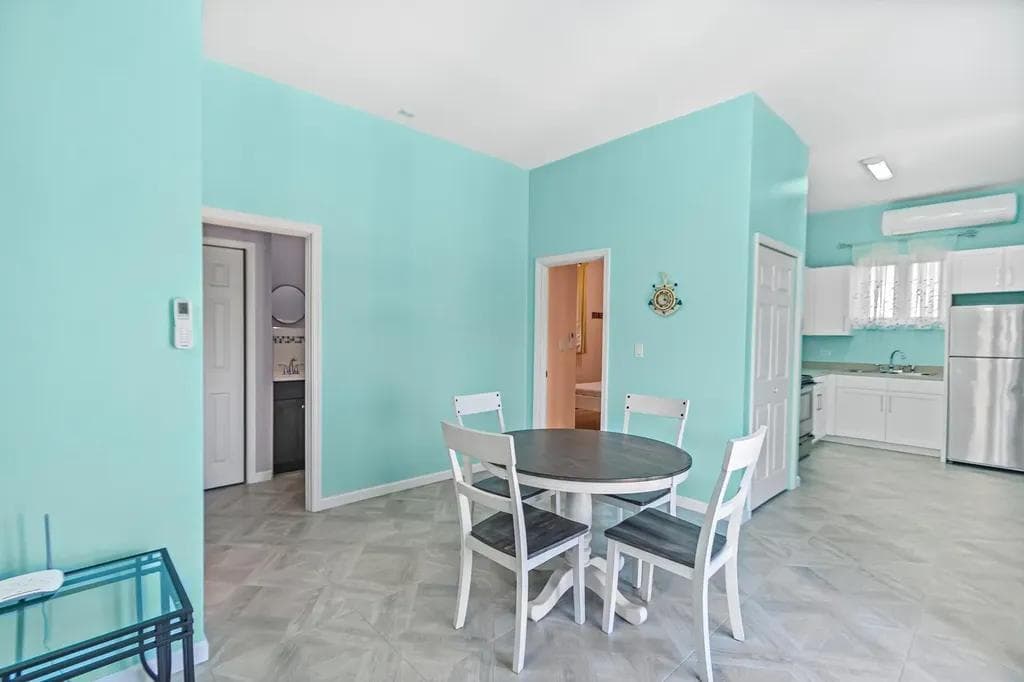 Love Beach Estate — 13